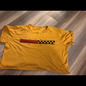 Yellow cropped tee